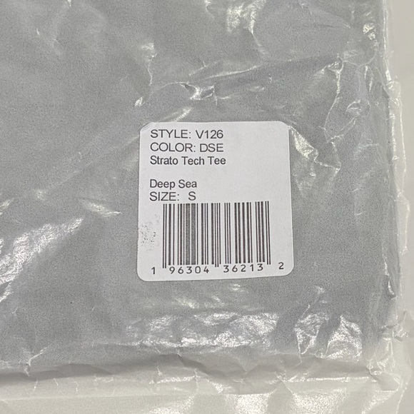 Vuori Men's Small Strato Tech Tee Deep Sea Teal NWT T-Shirt Performance Jersey - Picture 5 of 10